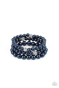 Paparazzi Here Comes The Heiress - Blue Pearl Bracelet